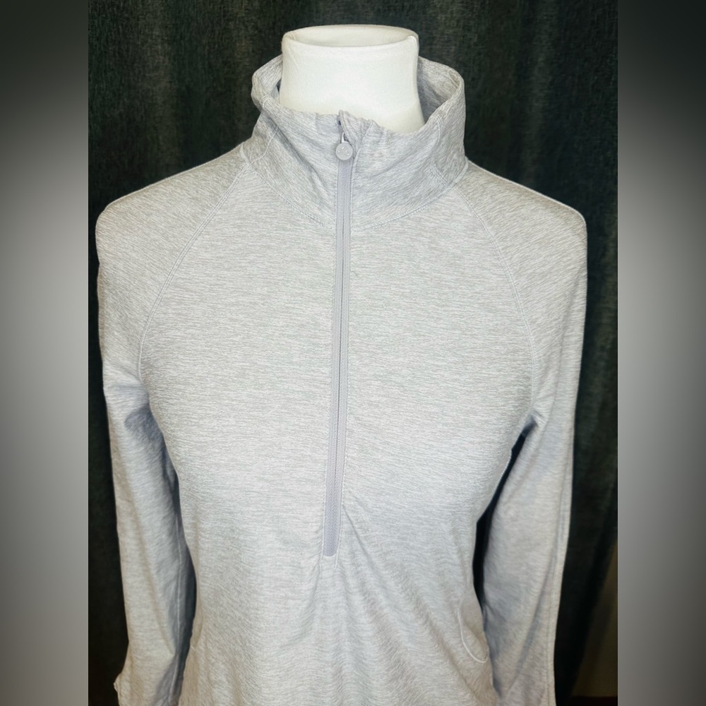Apana Quarter Zip Active Pullover Gray Long Sleeve Top Size Medium - Picture 2 of 13
